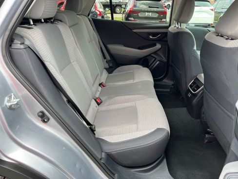 Used 2023 Subaru Outback Premium AWD/4WD image 16