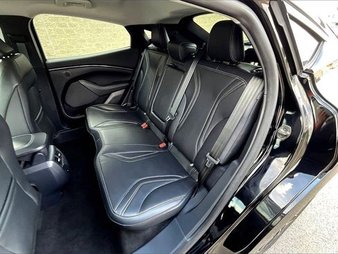 Certified 2024 Ford Mustang Mach-E Premium image 24