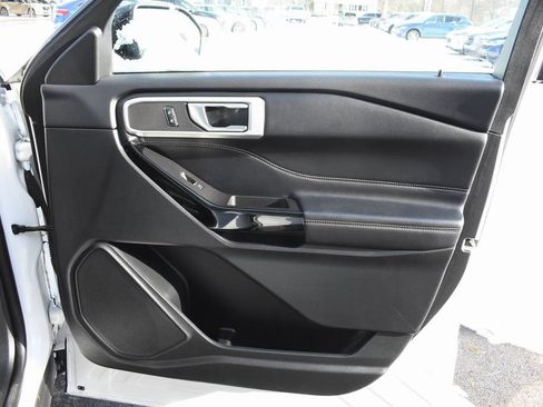 Used 2022 Ford Explorer ST AWD/4WD image 25