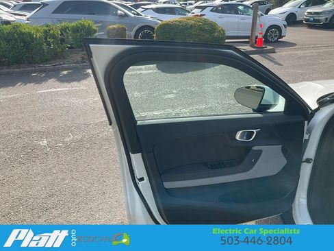 Used 2024 Polestar Polestar 2 AWD/4WD image 19