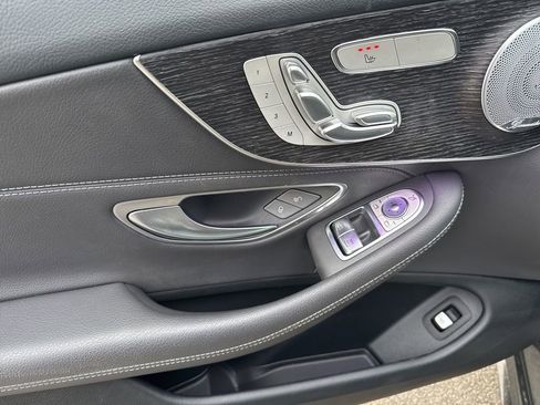 Used 2021 Mercedes-Benz C 300 4MATIC Coupe image 8