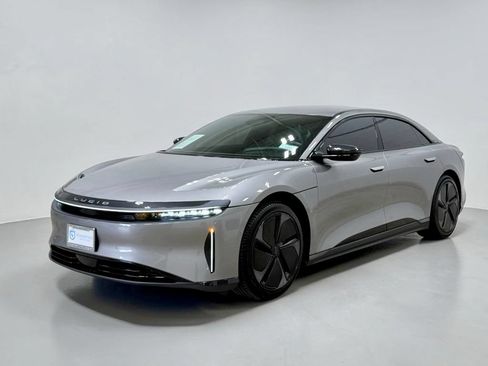 Used 2024 Lucid Air Touring AWD/4WD image 4