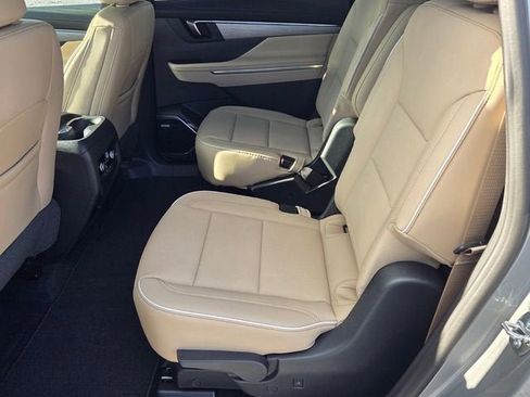 New 2026 Buick Enclave Preferred w/ Power Package image 10