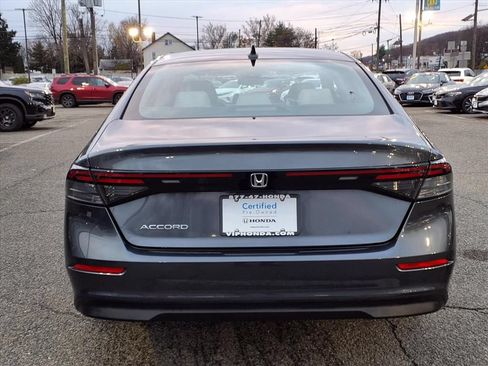 Used 2024 Honda Accord EX image 5