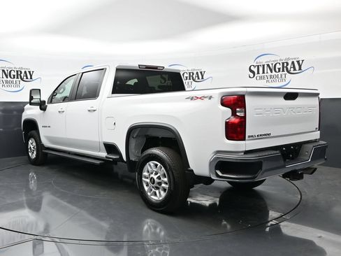 Used 2021 Chevrolet Silverado 2500 LT w/ Remote Start Package AWD/4WD image 5