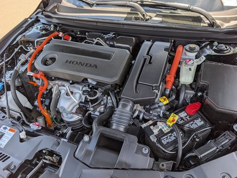 Used 2025 Honda Accord Sport image 20