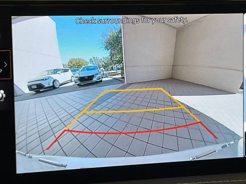 Used 2025 Genesis G70 2.5T image 18