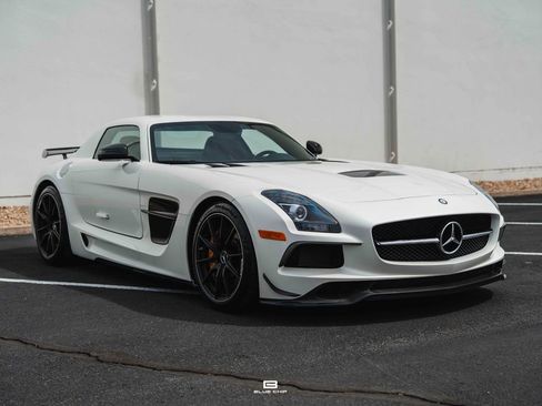 Used 2014 Mercedes-Benz SLS AMG Black Series image 12
