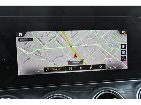 Used 2022 Mercedes-Benz E 350 Sedan image 12