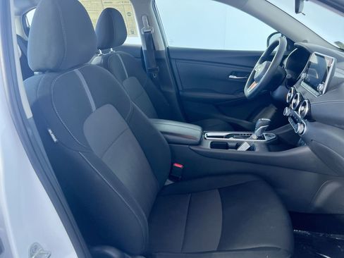 Used 2024 Nissan Sentra SV FWD image 28