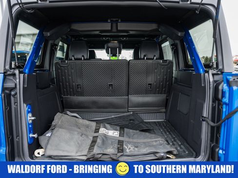 Used 2023 Ford Bronco Wildtrak image 10