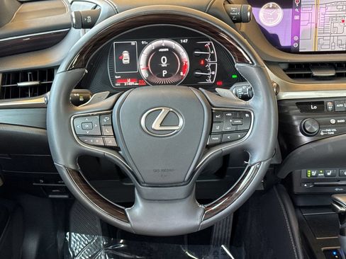 Used 2020 Lexus ES 350 w/ Premium Package FWD image 16