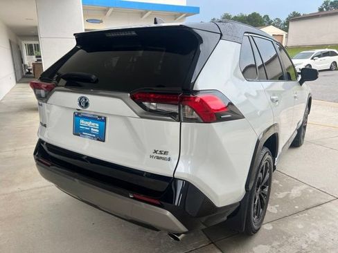 Used 2024 Toyota RAV4 XSE AWD/4WD image 2