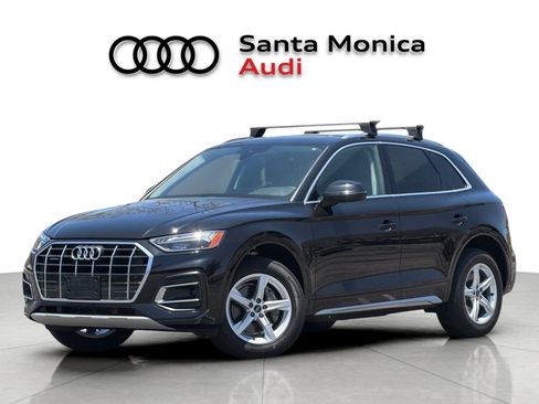Used 2023 Audi Q5 2.0T Premium w/ Convenience Package AWD/4WD image 1