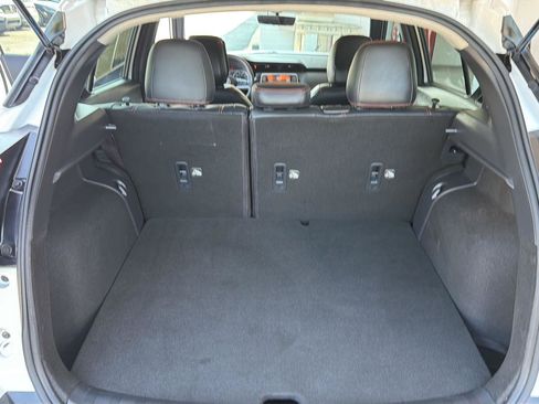 Used 2020 Nissan Kicks SR w/ SR Premium Package FWD image 32