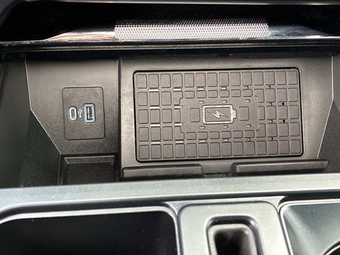 Used 2023 Ford F150 Raptor w/ Raptor Carbon Fiber Package AWD/4WD image 32