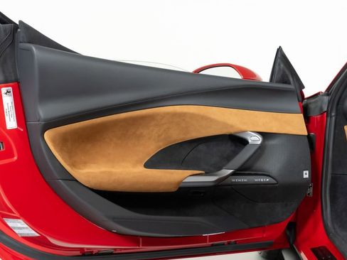 Used 2025 Ferrari 296 GTS image 32