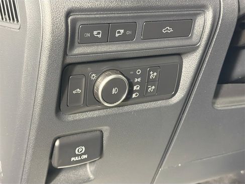 Used 2021 Ford F150 XLT w/ Equipment Group 302A High image 10