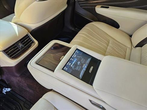 Used 2018 Lexus LS 500 image 20