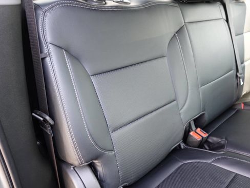 Used 2023 GMC Sierra 1500 Pro w/ Graphite Edition image 31