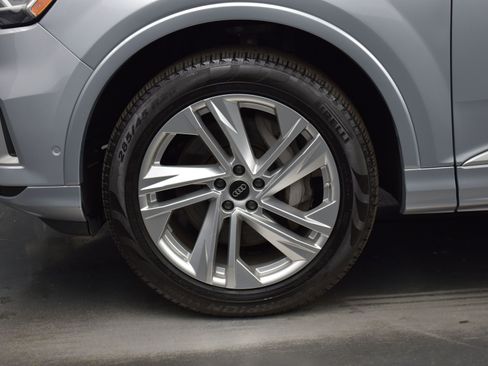 Used 2022 Audi Q7 3.0T Premium Plus image 9