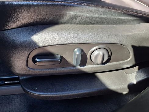 Used 2019 Chevrolet Traverse LT w/ LT Premium Package image 25