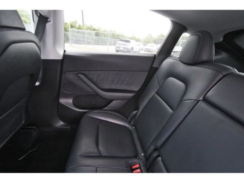 Used 2023 Tesla Model Y Long Range AWD/4WD image 13