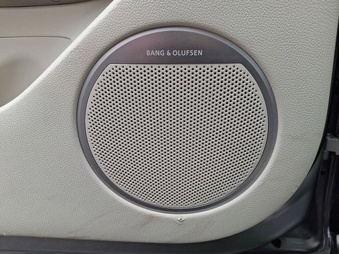 Used 2025 Genesis GV60 Performance image 17