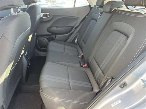 Used 2026 Hyundai Venue SEL image 18