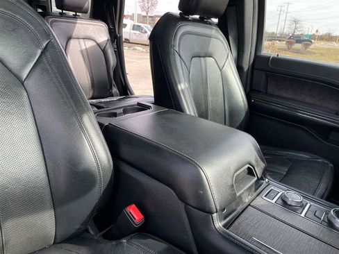 Used 2019 Ford Expedition Limited w/ Equipment Group 301A image 14