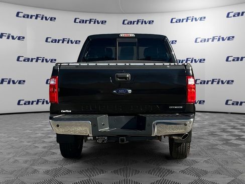 Used 2015 Ford F250 Lariat w/ Chrome Package image 4