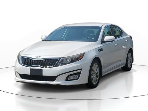 Used 2015 Kia Optima EX image 2