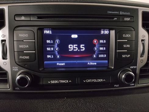 Used 2017 Kia Sportage LX image 25