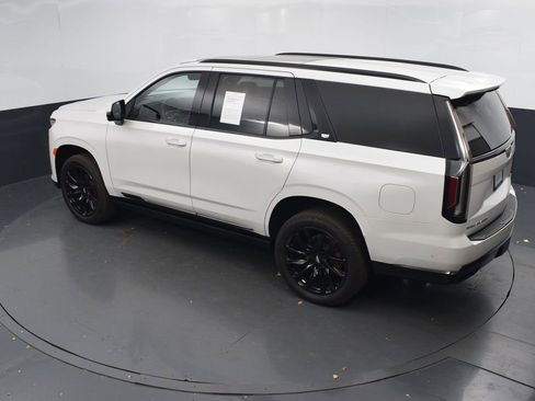 Used 2021 Cadillac Escalade Sport w/ Driver Assist Tech Package image 41