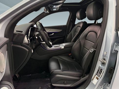 Certified 2023 Mercedes-Benz GLC 300 4MATIC Coupe image 5