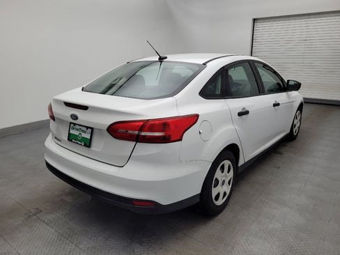 Used 2017 Ford Focus S image 9