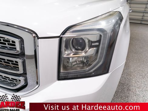 Used 2019 GMC Yukon XL SLT AWD/4WD image 8