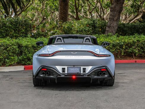 Used 2023 Aston Martin V8 Vantage Roadster RWD image 7