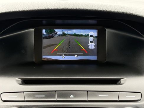 Used 2016 Ford Focus SE w/ Reverse Sensing Package FWD image 33