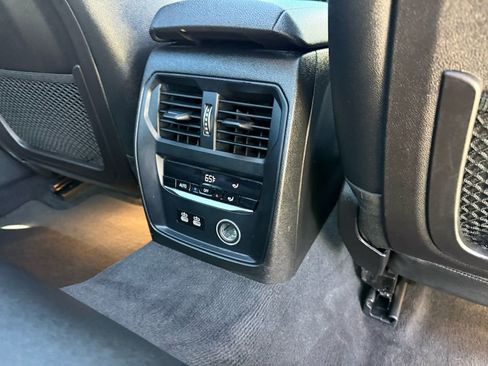 Used 2020 BMW 330i xDrive Sedan w/ Convenience Package image 37