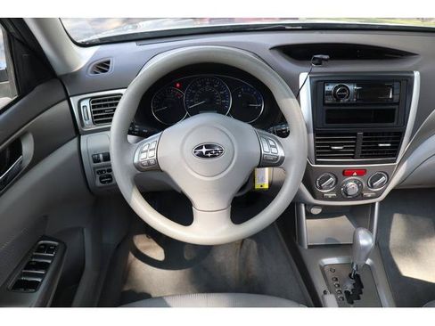 Used 2010 Subaru Forester 2.5X Premium AWD/4WD image 11
