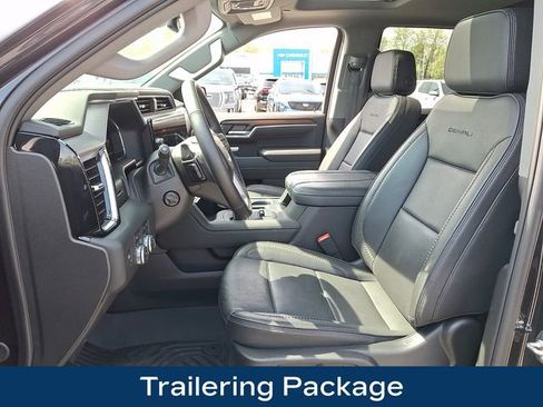 Used 2025 GMC Sierra 1500 Denali image 2