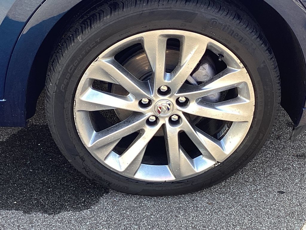Used 2023 Buick Envision Avenir AWD/4WD image 27