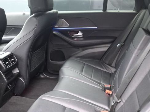 Used 2022 Mercedes-Benz GLE 350 4MATIC w/ Premium Package image 16