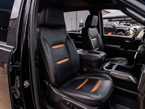 Used 2021 GMC Sierra 2500 AT4 image 26