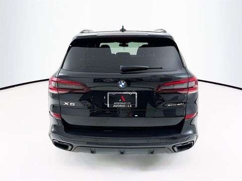 Used 2022 BMW X5 xDrive40i w/ M Sport Package image 7