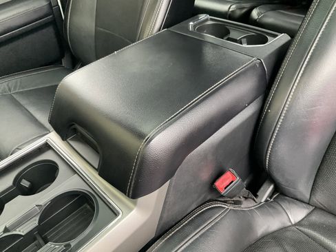 Used 2018 Ford F350 Lariat w/ FX4 Off-Road Package AWD/4WD image 21