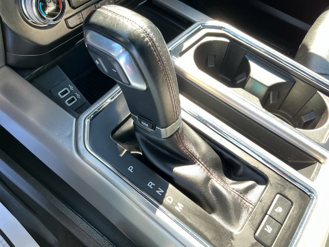Used 2018 Ford F150 Platinum w/ Equipment Group 701A Luxury AWD/4WD image 18