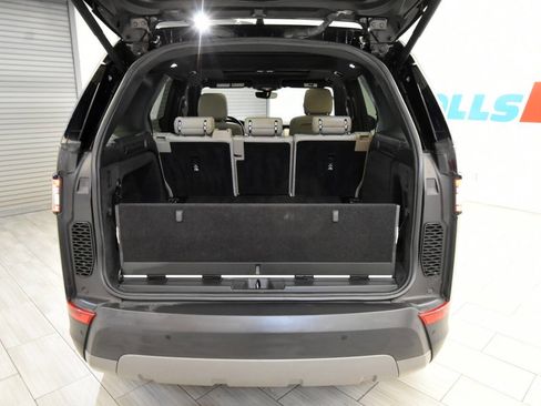 Used 2020 Land Rover Discovery SE AWD/4WD image 35
