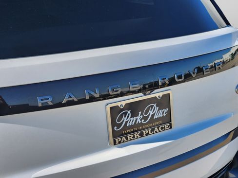 Used 2023 Land Rover Range Rover SE AWD/4WD image 33